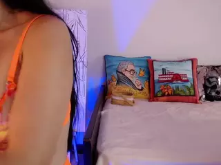 AlmaArt's Live Sex Cam Show