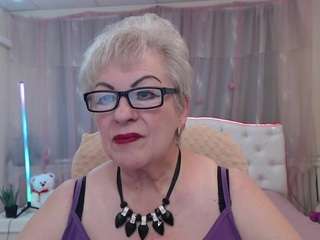 kaylesmoll webcam model