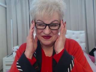 kaylesmoll Live Webcam on CamSoda