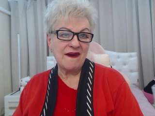 kaylesmoll Live Webcam on CamSoda