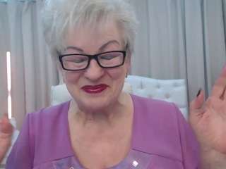 kaylesmoll live cam profile