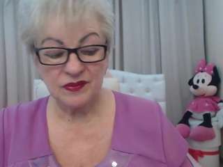 kaylesmoll live cam profile