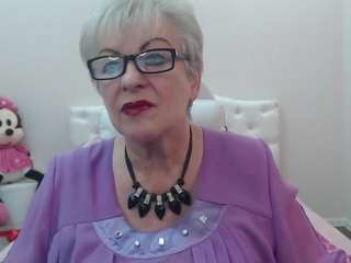 kaylesmoll live webcam show