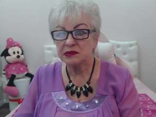 kaylesmoll live webcam show