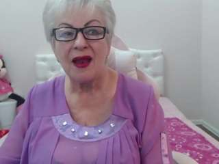 KayleSmoll live webcam show