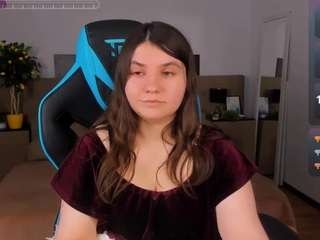 violashy webcam model