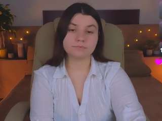 violashy Live Webcam on CamSoda