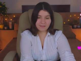 violashy Live Webcam on CamSoda