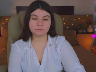 violashy live cam profile