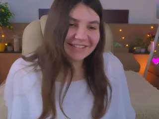 Ce modèle est en direct maintenant. violashy