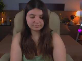 violashy live webcam show