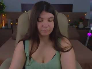 violashy live webcam show