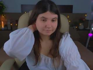 violashy live webcam show