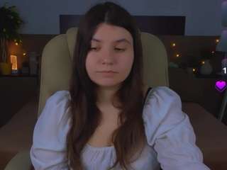 ViolaShy live webcam show