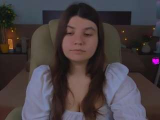 ViolaShy live webcam show