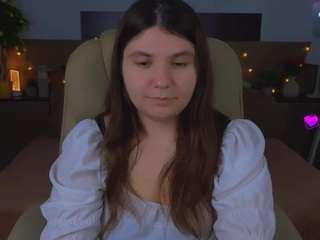 ViolaShy live webcam show
