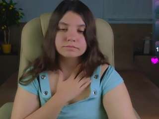 Live cam show with ViolaShy