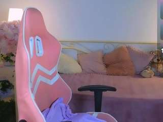 violashy Live Webcam on CamSoda
