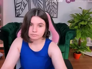 ViolaShy's Live Sex Cam Show