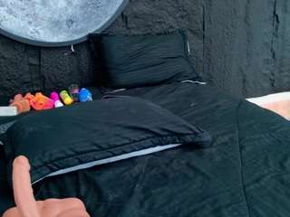 JessicaBannkss live webcam show