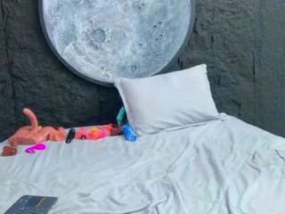 JessicaBannkss live webcam show