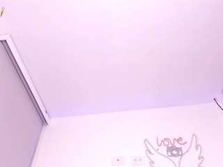 krissell-1 from CamSoda is Freechat