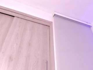 krissell-1 from CamSoda is Freechat