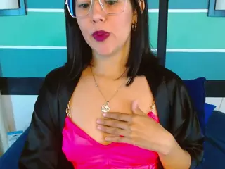 Linger39's Live Sex Cam Show