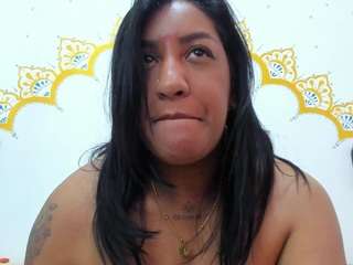nahirkhan Live Webcam on CamSoda