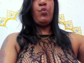 Live Sex Chat with NahirKhan (@nahirkhan)