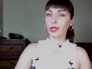 Lady-Caroline's Live Sex Cam Show