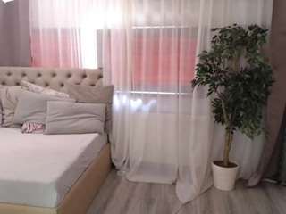 oliviarimes webcam