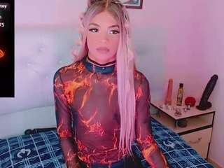 Live webcam model alexaseyyxl on Soda Cams