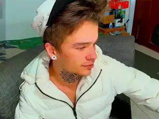 fuckboy-99's Live Sex Cam Show