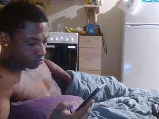 raiynaraven live cam profile