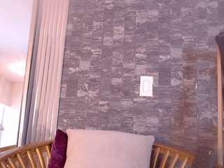 bondagegirl-ks webcam model