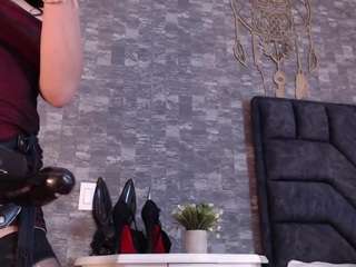 bondagegirl-ks webcam