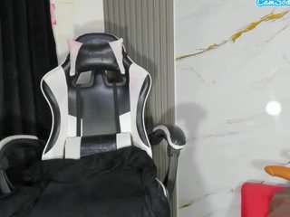 daianalutzrx live webcam show