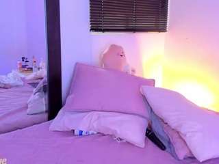 le modèle felicitynesbar est en webcam porno dans un show sur le site camsoda, il possède les tags suivants: amateur,skinny,nipple piercings,oil,petite,pov,public,pussy,spank,anal-toys,swallow,tattoos,teen-18,tiny tits,toys,young-adult,lush,lovense,fingers,fingering