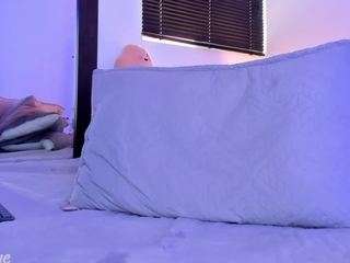 Live webcam model felicitynesbar on Soda Cams