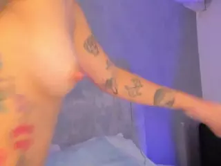 Felicitynesbar's Live Sex Cam Show