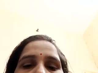 Indianhotty01