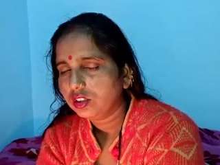 indianhotty01 from CamSoda