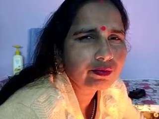 indianhotty01 Live Webcam on CamSoda