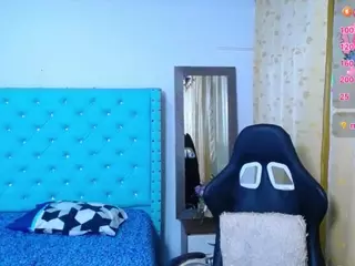 Little_Flower4U's Live Sex Cam Show