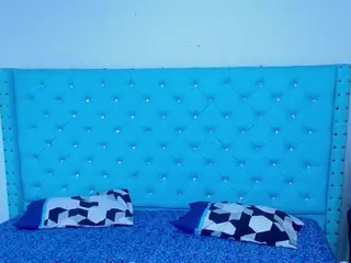 Little_Flower4U's Live Sex Cam Show