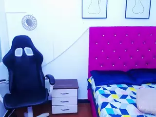 Little_Flower4U's Live Sex Cam Show