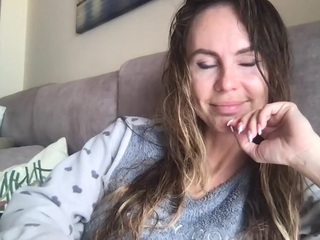 Live webcam model roryjhey on Soda Cams