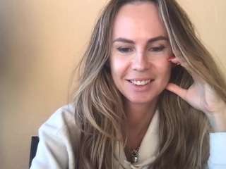 Live webcam model roryjhey on Soda Cams