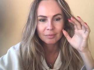 Live webcam model roryjhey on Soda Cams